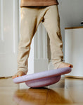 Laad afbeelding in galerijweergave, Stapelstein Balance Board Licht violet