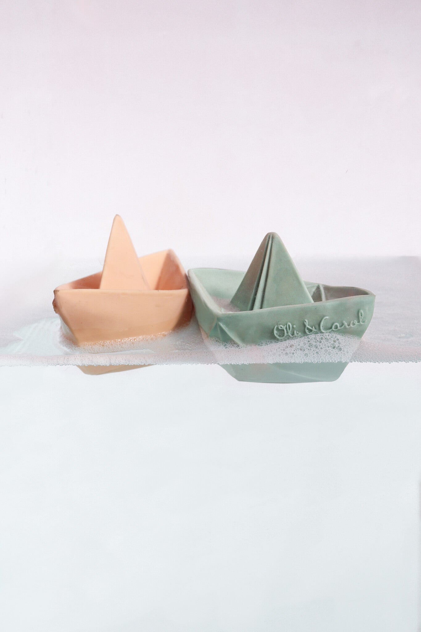 Oli&Carol_Origami Boats (36)