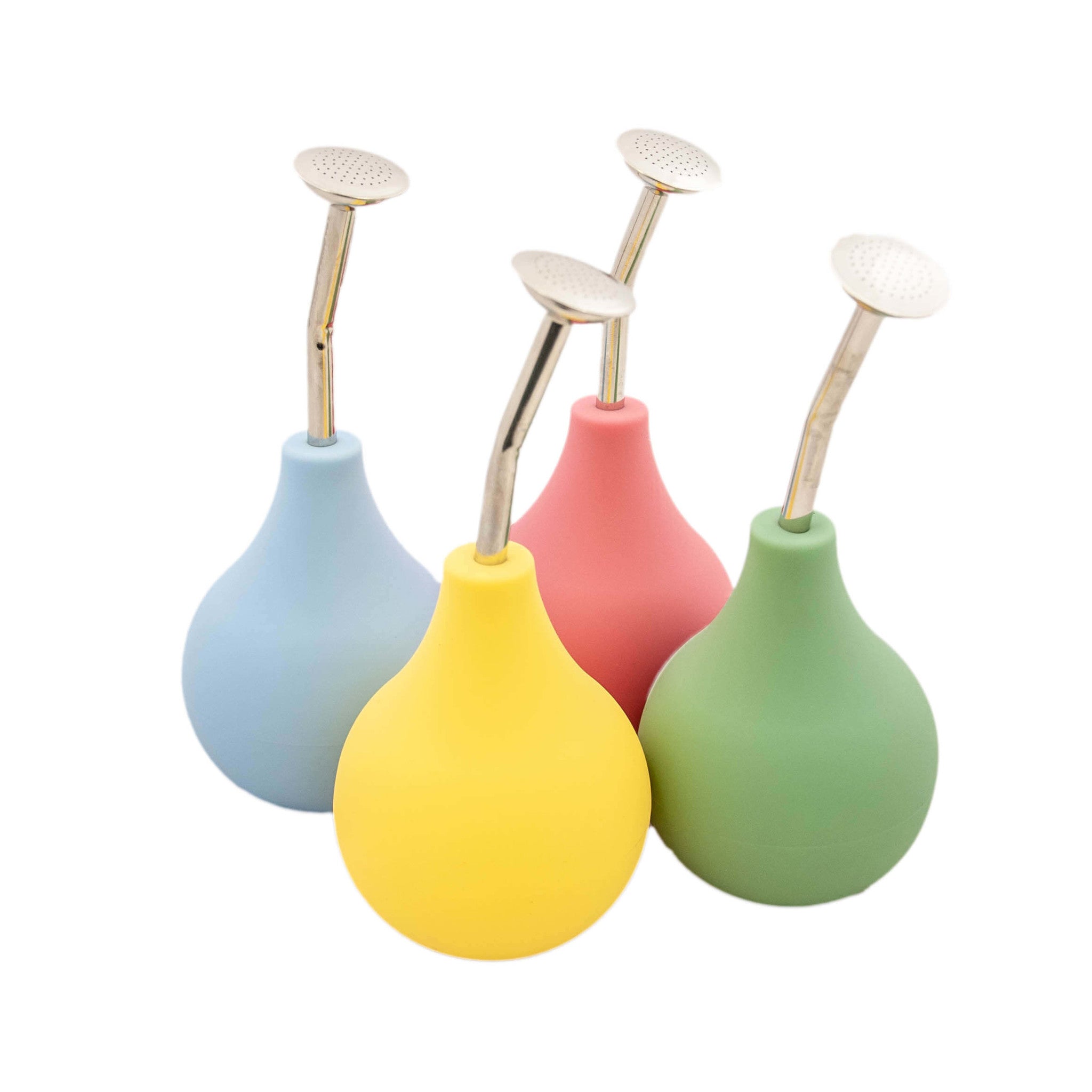 sproeibal-witte-achtergrond-nat vilten