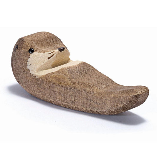 Otter Klein zwemmend