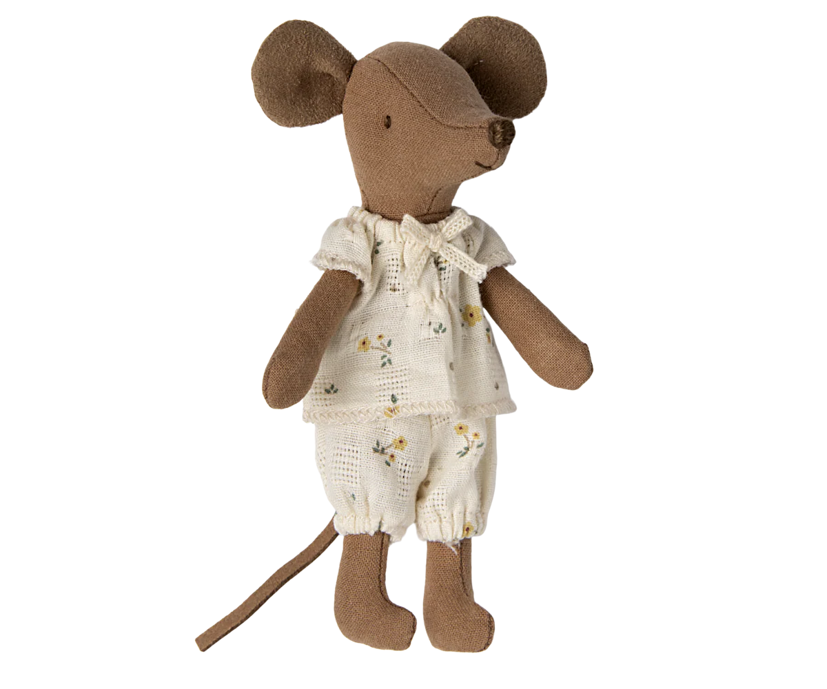 Grote zus in Luciferdoos