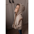 Laad afbeelding in galerijweergave, alwero bodywarmer wol Robby beige 
