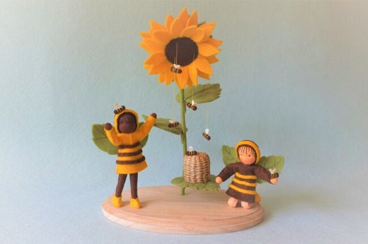 atelier pippilotta - bijenkorf met kinderen en zonnebloem