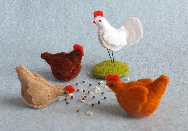 Drie-kippen-en-een-haan-atelier pippilotta