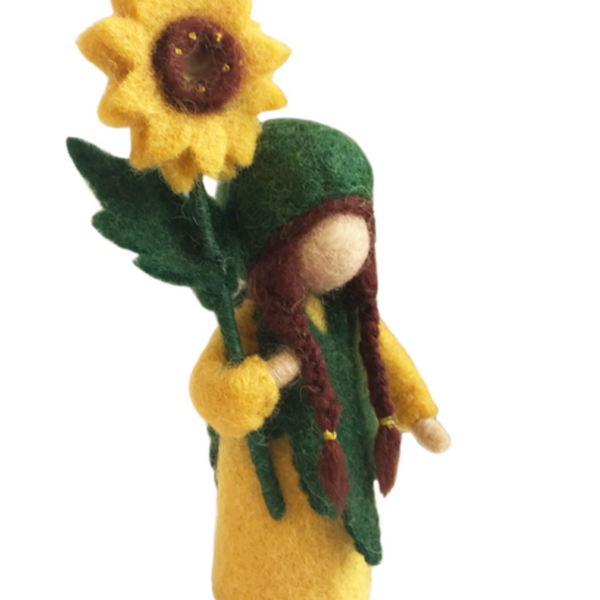 Handgemaakt zonnebloemmeisje van vilt